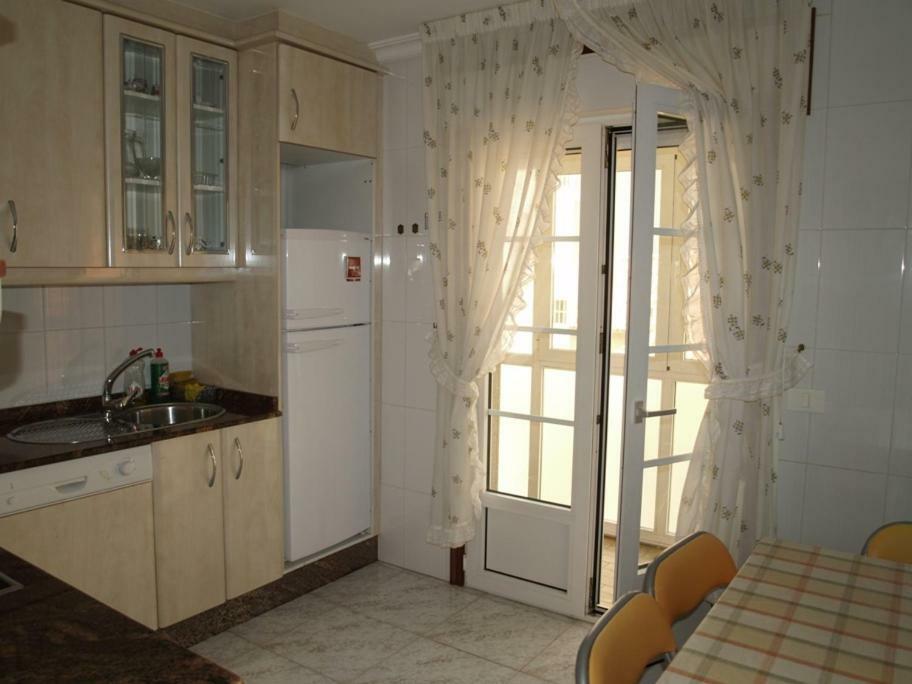 Apartamento La Basella Apartamento Vilanova de Arousa Exterior foto
